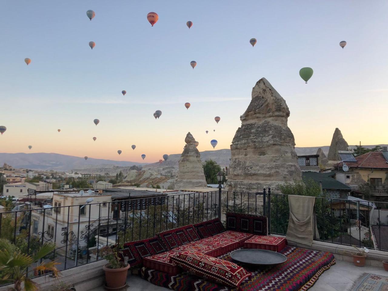 Cappadocia Stone Palace Гореме Экстерьер фото